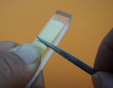 image: clarinet reed on fixingstick